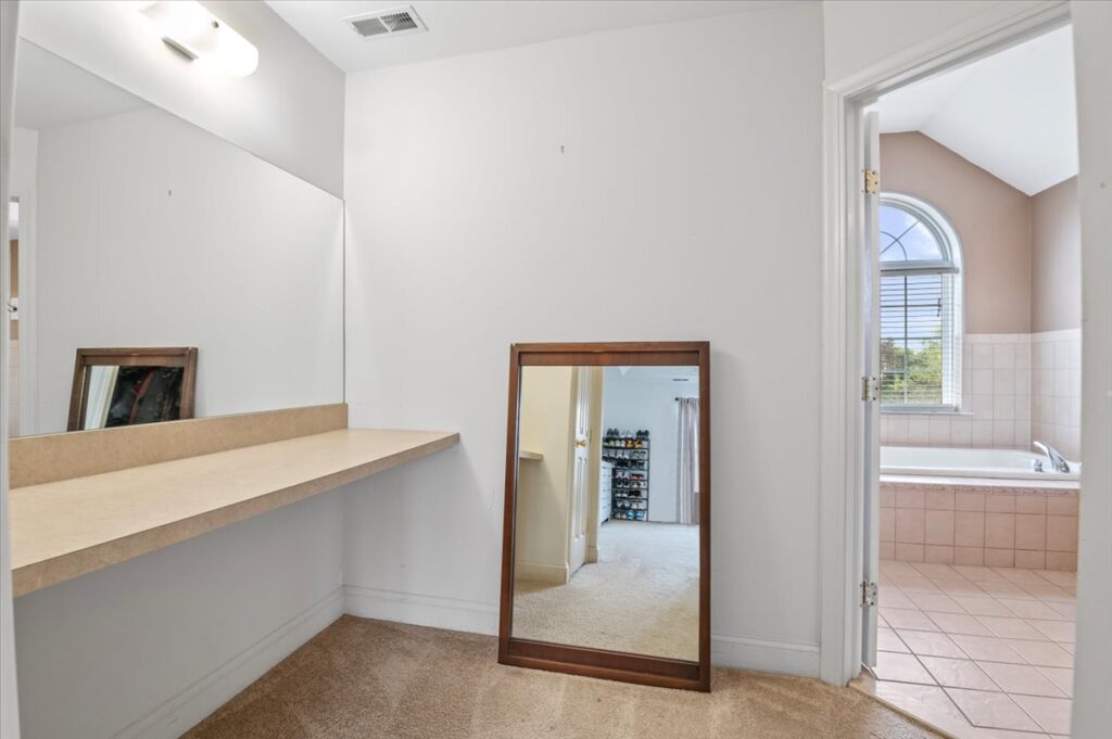 22-780_8544 22-780_8544